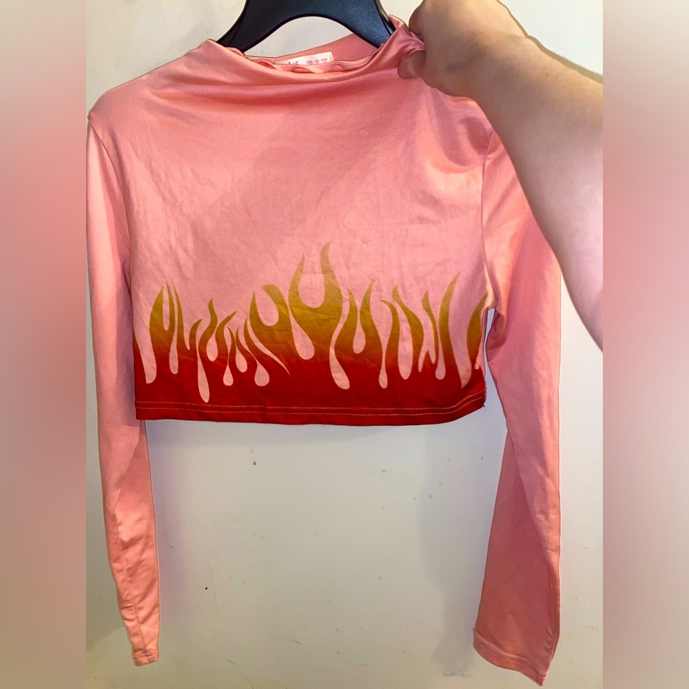 Women’s Long Sleeve Crop Top